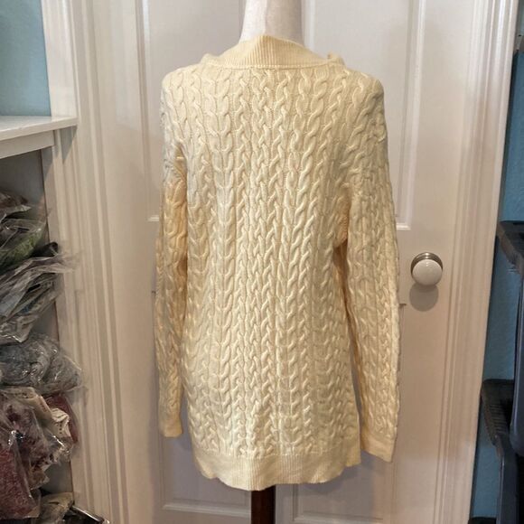 Aritzia Wilfred Butter Yellow Devry V-Neck Sweater V-neck oversized XXS - Picture 5 of 14